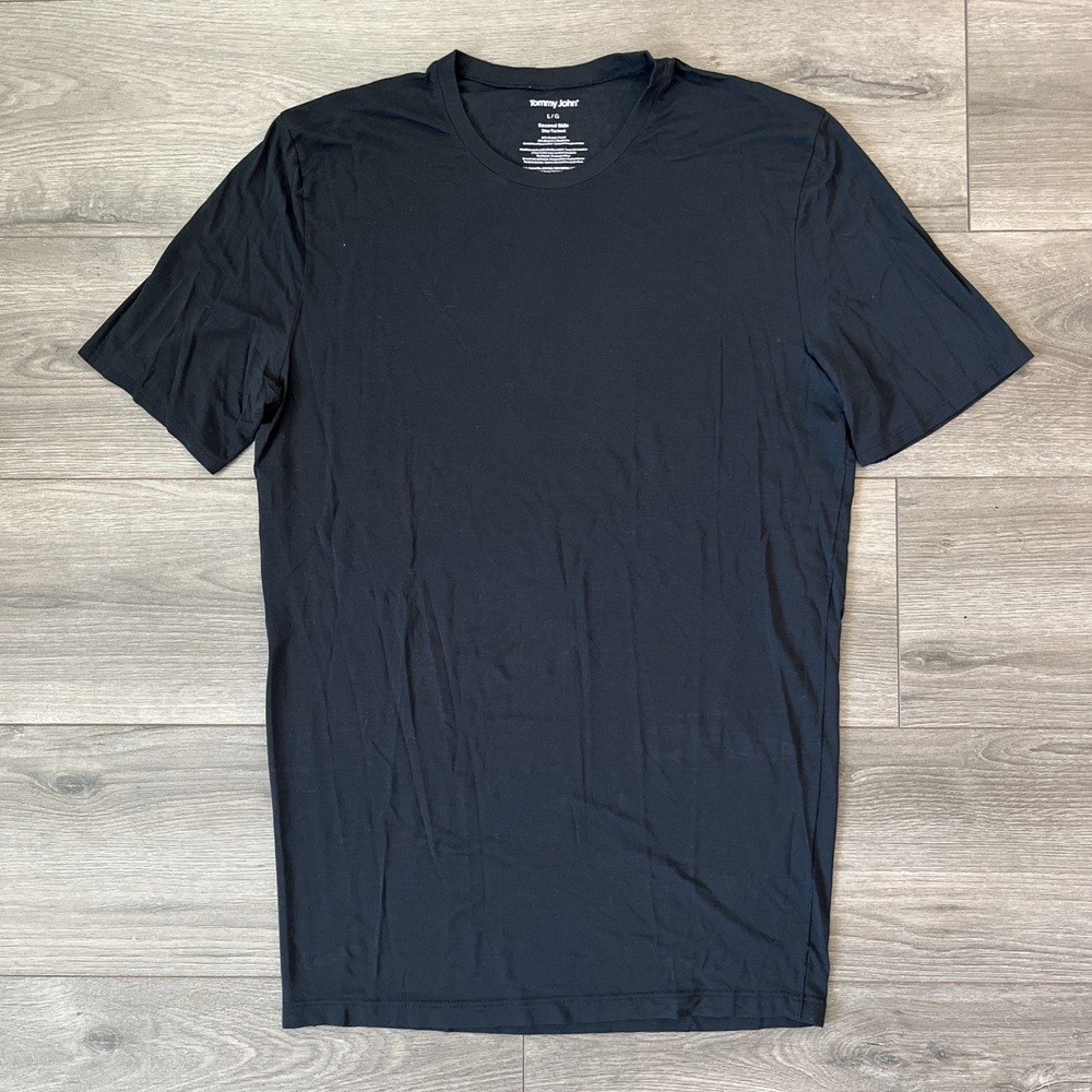 Tommy John Second Skin Stay-Tucked Mens L T Shirt Black Short Sleeve